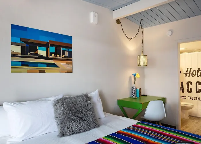 Hotel Mccoy - Art, Coffee, Beer, Wine, Pool